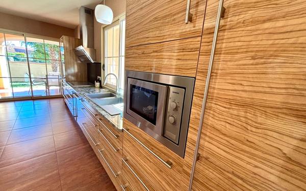 Maison à vendre    6 pièces •  Idron