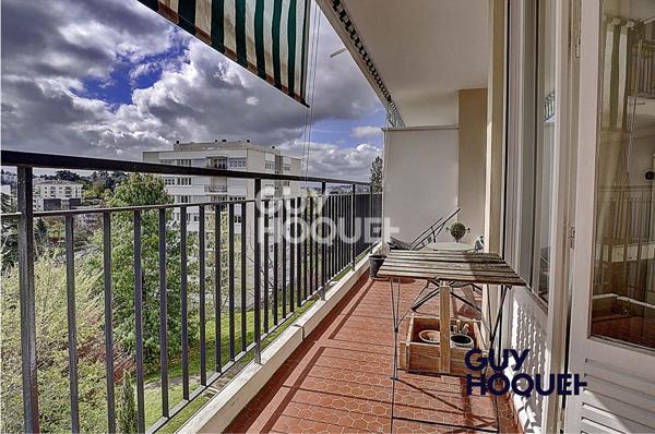A vendre T6 de 111 m² à Sainte Foy Les Lyon + stationnement