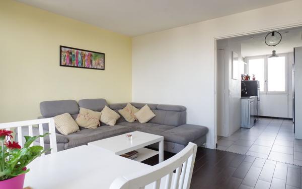 Appartement à vendre    4 pièces • 66,95 m2 Caluire-et-Cuire