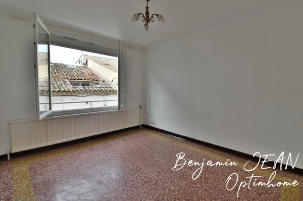 SÉRIGNAN – Ensemble immobilier rare en cœur de ville