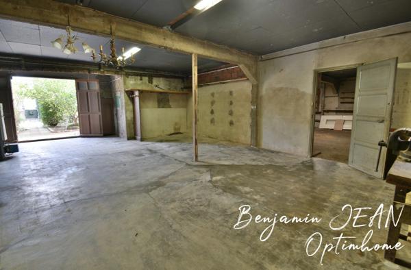 SÉRIGNAN – Ensemble immobilier rare en cœur de ville