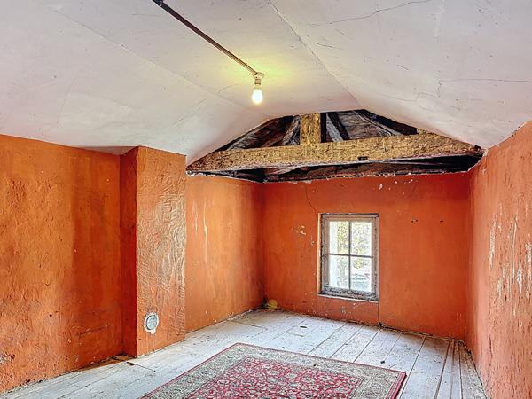 Maison de ville à vendre au centre de Nérac - 69900 €