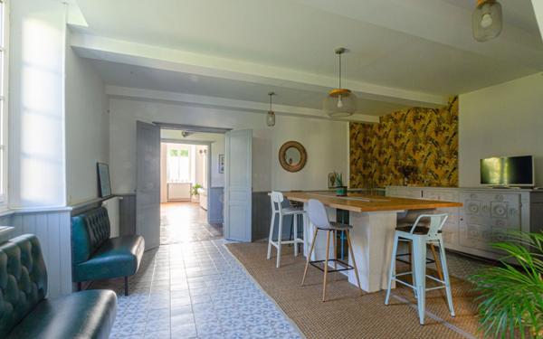 Maison à vendre    7 pièces •  Pau