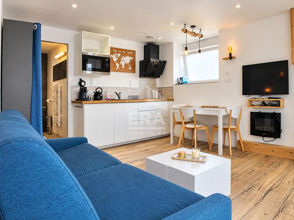 Sainte Cécile - ensemble immobilier de 150m2 divisée en 3 appartements