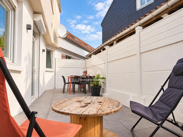 Sainte Cécile - ensemble immobilier de 150m2 divisée en 3 appartements