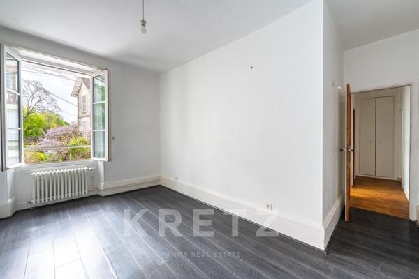 Hotel Particulier au coeur de FONTAINEBLEAU