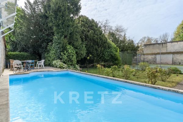 Hotel Particulier au coeur de FONTAINEBLEAU