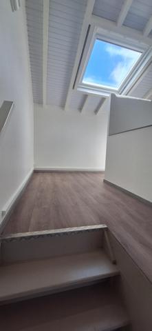 Espace de bureau de 178 m² dans zone attractive.