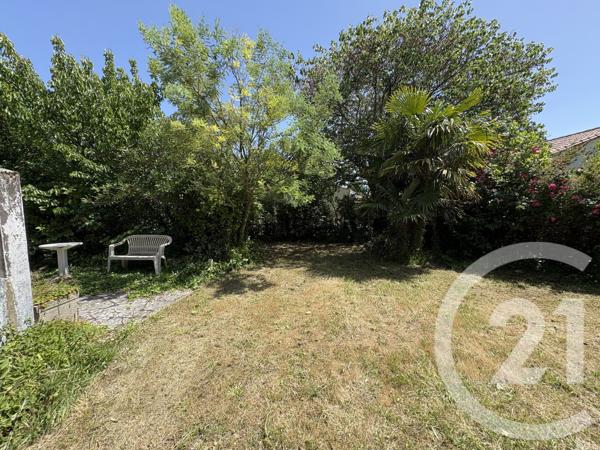 Maison à vendre  5 pièces - 120,13 m 2   ROYAN  - 17