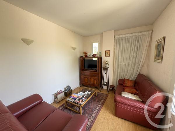 Maison à vendre  5 pièces - 120,13 m 2   ROYAN  - 17