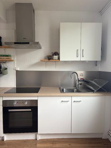 Appartement traversant de 70 m² + Box à vélos/motos + Balcon
