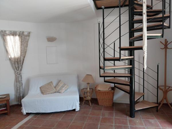 Maison à vendre    7 pièces • 200 m2 La Tour-d'Aigues