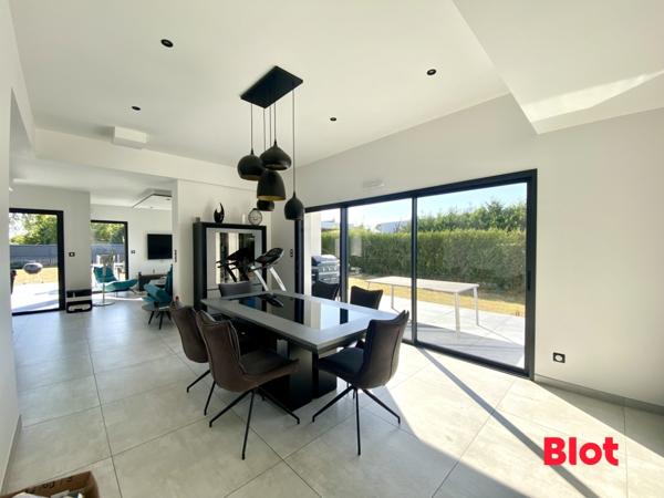 Maison 6 pièce(s)