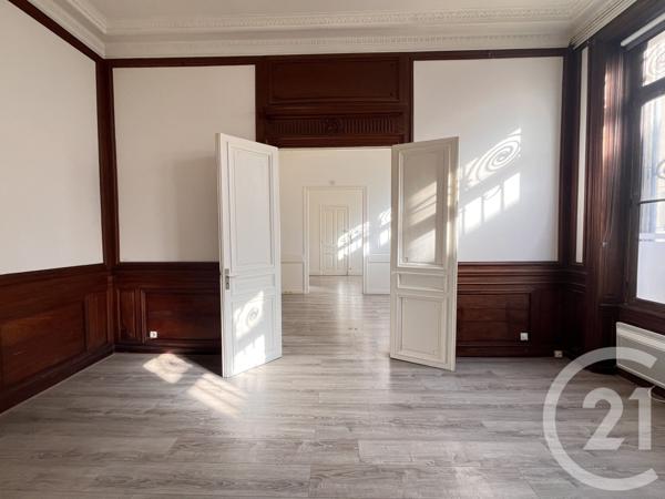 Appartement F3 à vendre  3 pièces - 65 m 2   LA ROCHELLE  - 17