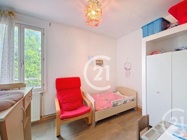 Maison à vendre  6 pièces - 129,05 m2 ST MARTIN DE CRAU - 13