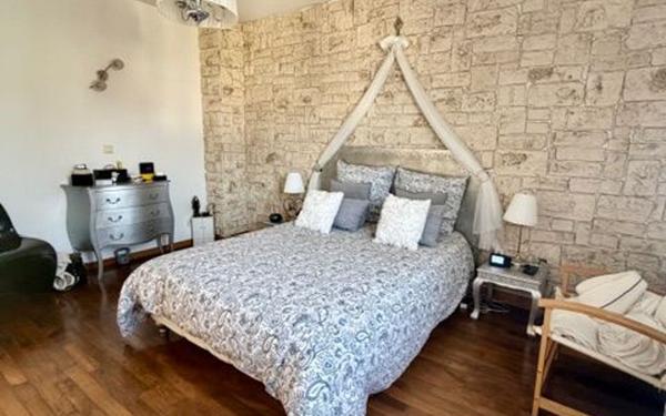 Maison à vendre    5 pièces • 85 m2 Savigny-sur-Orge