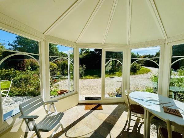 A 300m de l'ABER WRAC'H. Belle propriété de 1968, édifiée sur sous-sol complet.
Cette maison, ...