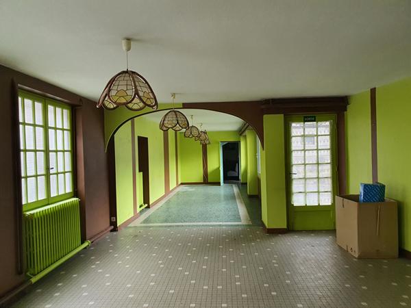 ANCIEN HÔTEL À VENDRE SITUÉ ENTRE LES CHATEAUX DE CHAMBORD, CHENONCEAUX et VALENÇAY