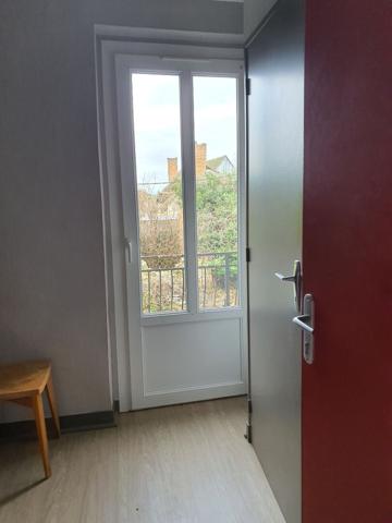 ANCIEN HÔTEL À VENDRE SITUÉ ENTRE LES CHATEAUX DE CHAMBORD, CHENONCEAUX et VALENÇAY