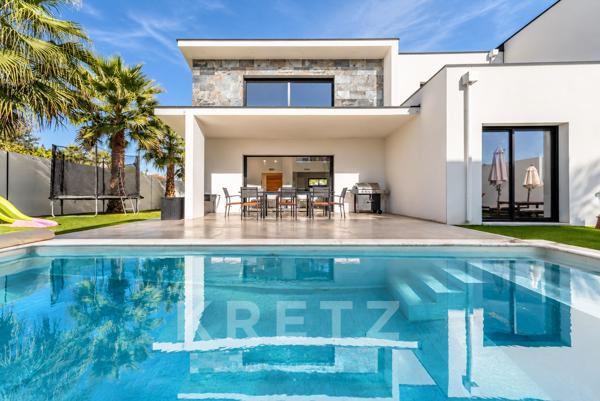 Villa contemporaine en bord de mer