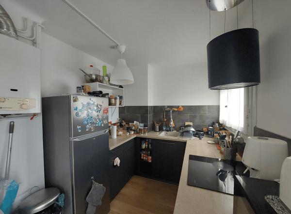 A LOUER – CHAMBRE MEUBLEE BAIL A l’ANNEE – 9.18 m² – VANNES
