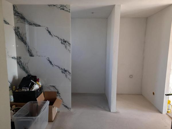 à CURGY (71) - Maison ECO-responsable de 158 m2 (3 pièces), avec garage, atelier et dépendance. Terrain 1555m2.