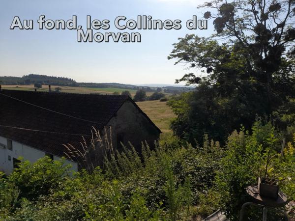 à CURGY (71) - Maison ECO-responsable de 158 m2 (3 pièces), avec garage, atelier et dépendance. Terrain 1555m2.