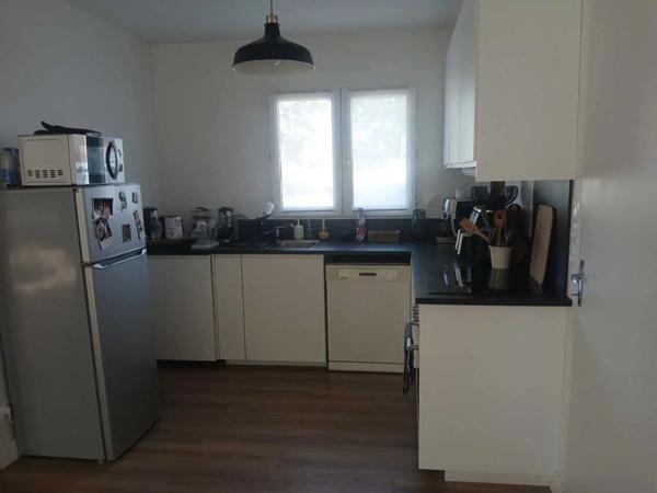 Vente                                                      Maison
                        
                     5 pièces                      104 m2                     à Saint-Sébastien-sur-Loire