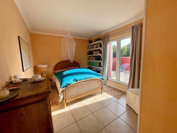 Sanary-sur-Mer (83110) SANARY - Villa d'exception avec vue mer panoramique