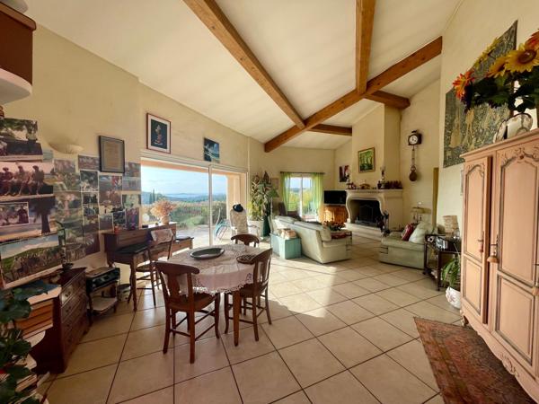 Sanary-sur-Mer (83110) SANARY - Villa d'exception avec vue mer panoramique