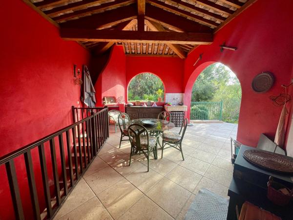 Sanary-sur-Mer (83110) SANARY - Villa d'exception avec vue mer panoramique