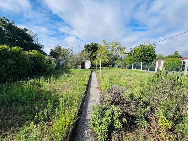 Jolie maison dans secteur calme de la ville de Coulanges