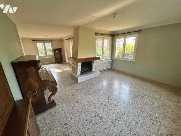 Maison Saint-Just-Saint-Rambert