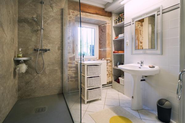 Maison à vendre 8 pièces proche de MACON (71)