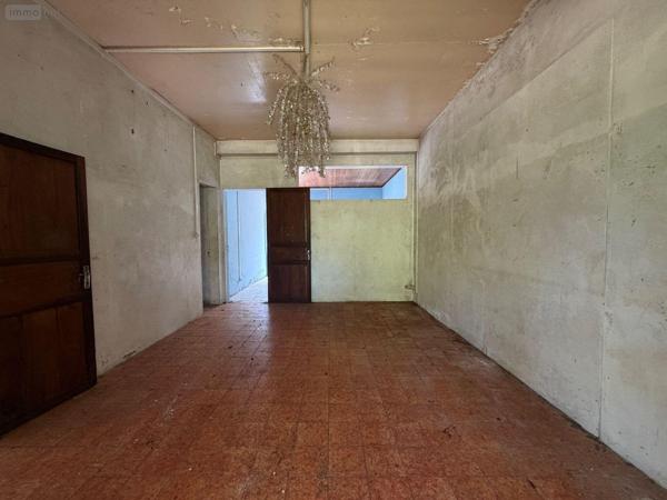 Maison à restaurer à vendre à Saint-André à la Réunion (97440), ref : 97405/246