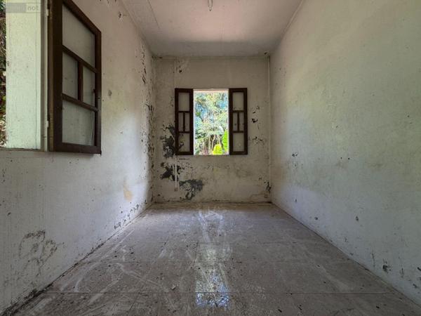 Maison à restaurer à vendre à Saint-André à la Réunion (97440), ref : 97405/246