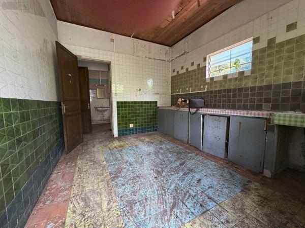 Maison à restaurer à vendre à Saint-André à la Réunion (97440), ref : 97405/246