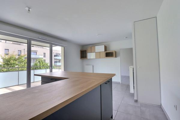 EXCLUSIVITE CLERMONT-FERRAND, SECTEUR TREMONTEIX bel appartement de type 2 récent