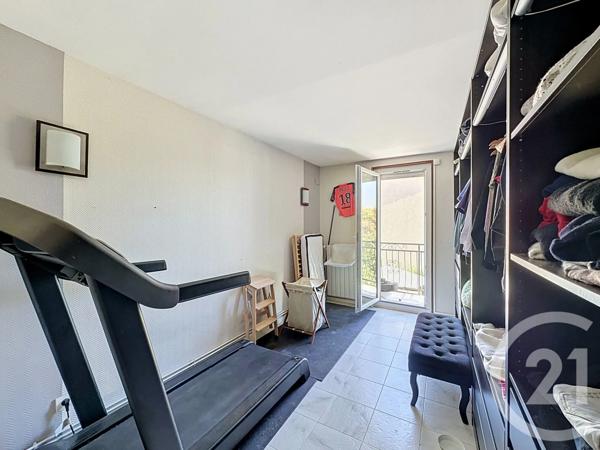 Maison à vendre  4 pièces - 80 m 2   ST FONS  - 69