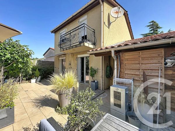 Maison à vendre  4 pièces - 80 m 2   ST FONS  - 69