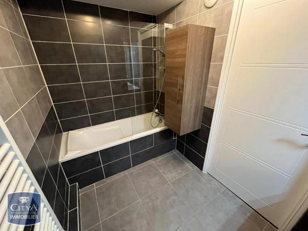 Appartement à louer 3 pièces 62.6m² La Tronche (38700)