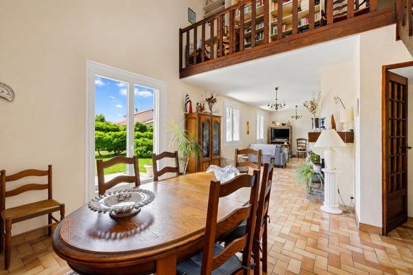 Maison Leognan 5 pièce(s) 122 m2