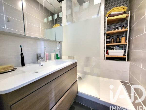 Appartement à vendre 3 pièces 71 m² Saint-Priest-en-Jarez