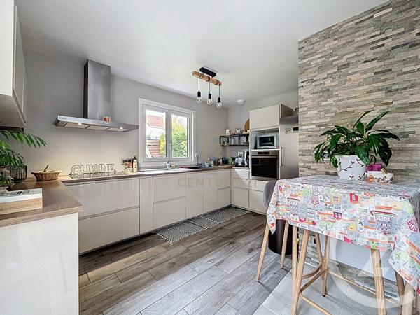 Maison à vendre  7 pièces - 131,49 m2 CHAMPS SUR MARNE - 77