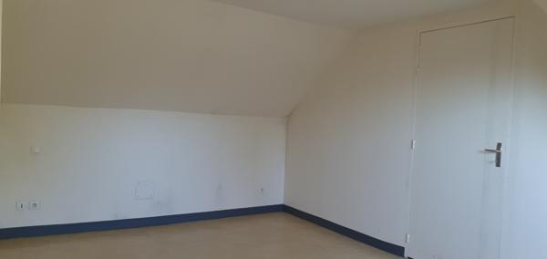 Fère-en-Tardenois (02130) MURS COMMERCIAUX ET LOGEMENT