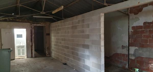 Fère-en-Tardenois (02130) MURS COMMERCIAUX ET LOGEMENT