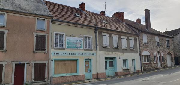Fère-en-Tardenois (02130) MURS COMMERCIAUX ET LOGEMENT