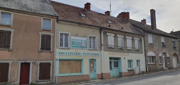 Fère-en-Tardenois (02130) MURS COMMERCIAUX ET LOGEMENT