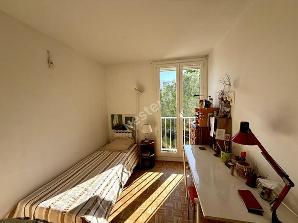 Appartement Marseille 3 pièce(s) 63.4 m2 Balcon Cave