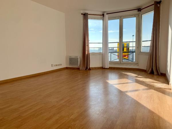 Location appartement Gagny - 2 pièce(s) - 53 m² - 900 €/mois